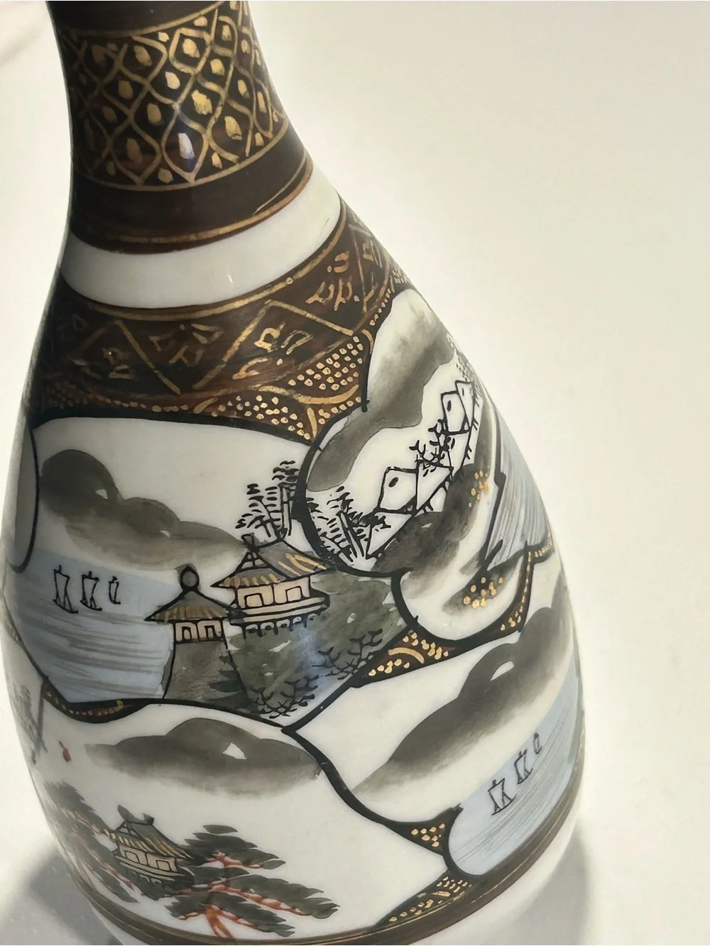 Vintage Japanese Hand Painted Porcelain Kutani Style Vase Gold Gilt Decor 6